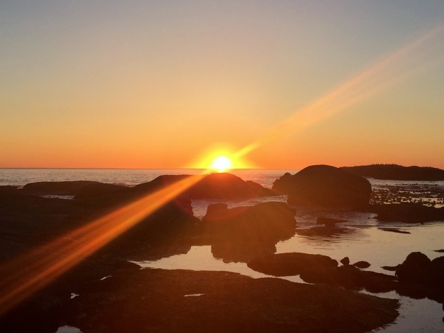 Sunset at Camps Bay | Photo credit: Juxxtapose
